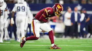 Commanders' Daniels leaves game with left elbow injury vs Cowboys
