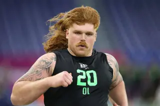 Coffee-fueled Mauler: Dunker Brings Size and Swagger to the Steelers
