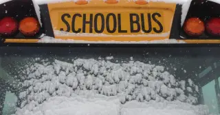 Colorado Snowstorm Triggers Widespread School Closures and Delays