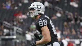 Raiders' Brock Bowers sidelined briefly after meniscus trim