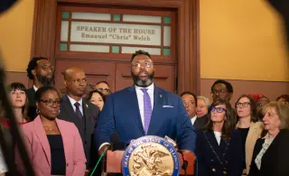 Illinois House Advances Megaprojects Bill as Bears Seek Stadium Revisions