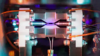 Oxford researchers unlock first quadsqueezing in quantum systems with trapped ion