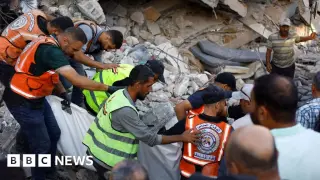 Rescue Hopes Fade as Gaza Building Collapses, 21 Dead