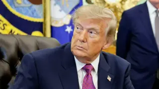 Americans balk at Trump's 'Lake America' renaming and Canada tariffs, poll finds