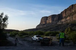 Texas Republicans Walk a Tight Line on Big Bend Border Plan