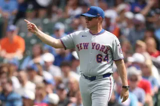 Mets dismiss Mendoza after brutal start, name Green interim
