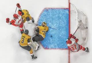 Staal again pounces in front of the net as Hurricanes tie the Final
