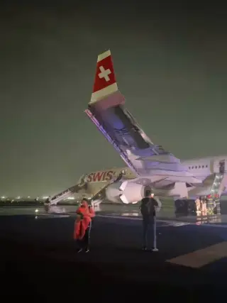 SWISS Flight LX147 Evacuates After Engine Fire at Delhi Airport