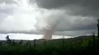Southwestern France Tornado Strikes Aude: Dozens Injured, Hundreds of Homes Damaged