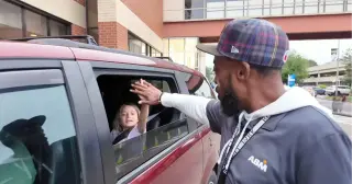 Buffalo Cancer Center Valet Helps Survivors Through Daily Encouragement