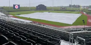 MLB Debuts at New Field of Dreams Stadium as Twins Take on Phillies