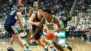 UConn Tops MSU 78-70 in Exhibition as Spartans Grapple with Center Rotation