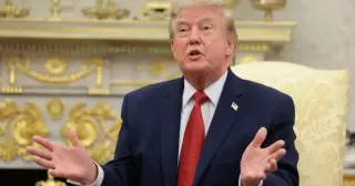 Trump rattles Oman as Hormuz talks loom