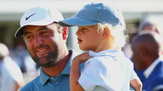 Scheffler Overtakes Woods as PGA Tour's Career Money Leader