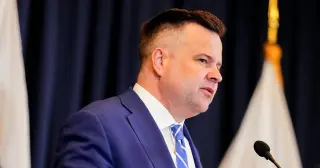 Trump-Driven Downsizing Hits ODNI as Pulte Takes Acting DNI Post