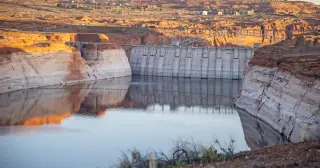 Emergency water shift aims to steady Lake Powell as Colorado River drought deepens
