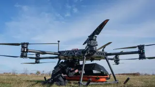 Ukraine Executes First Aerial Drone Evacuation of Wounded Soldier