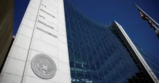 Scheduling confusion slows SEC crypto rule
