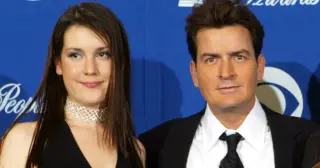 Lorre's Memoir Reveals Sheen's Final Scene Terror and Hugh Grant's Rejection