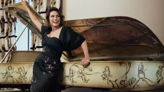 Mariska Hargitay Sees Emmys Hosting as Launchpad for a Broader Career