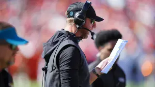 Coen's sideline dispute helps Broncos take 20-13 edge over Jaguars