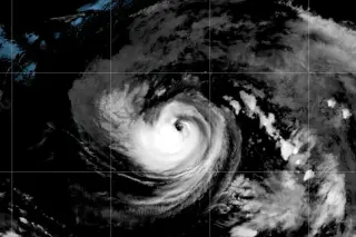 Pacific Hurricane Karina Escalates to Cat 4 Far From Land