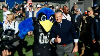 Hegseth Showcases Basketball Skills at Air Force Academy Before Coin Toss