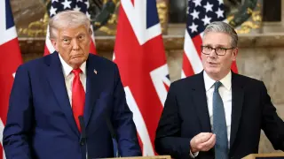 UK Won’t Back US Iran Blockade as Macron Seeks Peaceful Navigation Talks