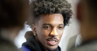 NIL dispute over Jayden Daniels' No. 5 jersey: lawyers weigh in