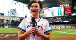 Houston-Born Regan Hutsell Crowned Miss America