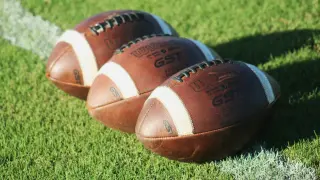 Wisconsin high school quarterback dies after season-opening game injuries