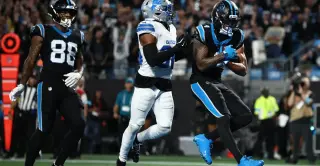 Lions Defense Collapses in 32-26 Loss to Panthers, Sparking Staff Scrutiny