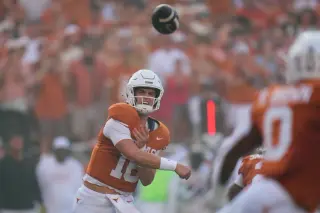 Arch Manning delivers moment as Texas roars past Ohio State