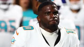 Chiefs Explore Tyreek Hill Reunion After Backfield Devastated by Injuries