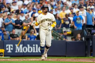 Brewers’ Relentless Grind Grinds Dodgers Down in NLCS Game 2
