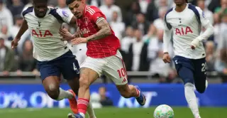 New-look Tottenham head to City Ground for early-season test