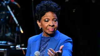 Gladys Knight to Ease Back on Shows Amid Health Transition