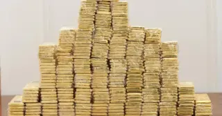 Iraq's Anti-Corruption Drive Nets 375kg of Gold Linked to Ex-Oil Official