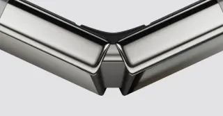 Apple’s iPhone Duo Uses a Hinge-Buried Graphite Pipe to Manage Heat in Foldable Design