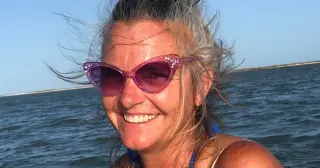 Coast Guard divers resume Bahamas search for Lynette Hooker