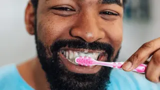 Toothbrushing in Hospitals Slashes Pneumonia Risk by 60%