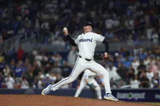 Marlins Close to Uncertain 2027 With Fairbanks’s Thoracic Outlet Surgery