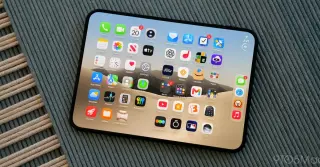 Apple Confirms iPhone Duo Display Cracking, Offers Free Replacements