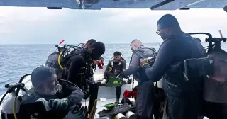 Finnish cave-divers join Maldives effort to locate missing Italian divers
