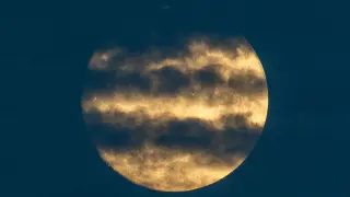 Hunter's Moon Peaks Oct. 26: A Guide to Timing, Naming, and Autumn Skywatching