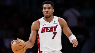 NBA Opening Night: Edwards' 45-Point Explosion Exposes Heat's Offensive Gaps