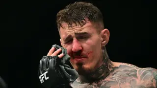 Aspinall Vacates UFC Heavyweight Title Amid Ongoing Eye Complications