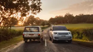 Electric Range Rover Debuts with 333-Mile EPA Range and Off-Road Competence