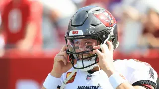 Buccaneers Face Crisis as Mayfield's Thumb Injury Promotes Rookie Jalon Daniels