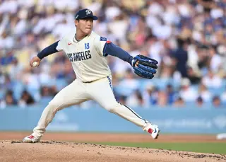Dodgers Shuffle Rotation for Sunday Doubleheader After Rainout